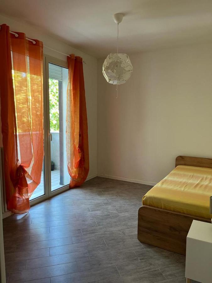 Hogar Mami Apartment Rimini Exterior foto