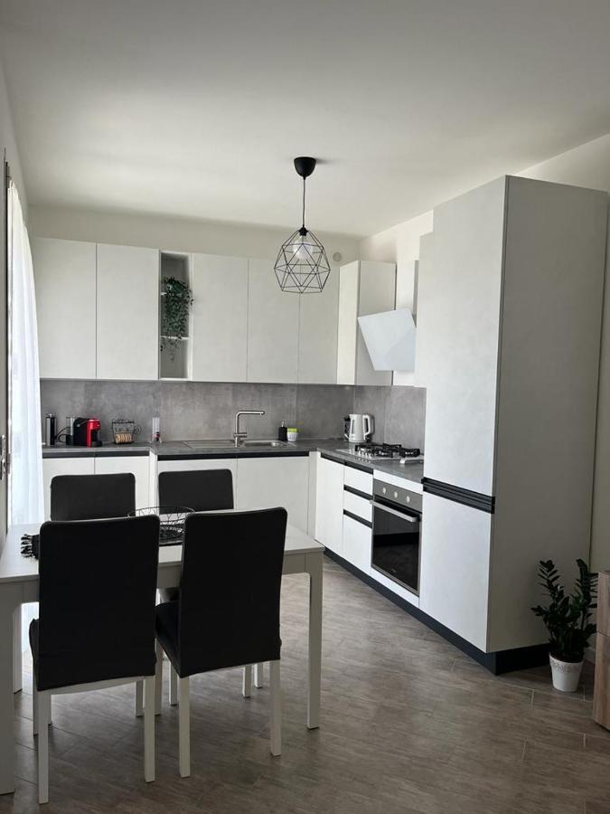 Hogar Mami Apartment Rimini Exterior foto