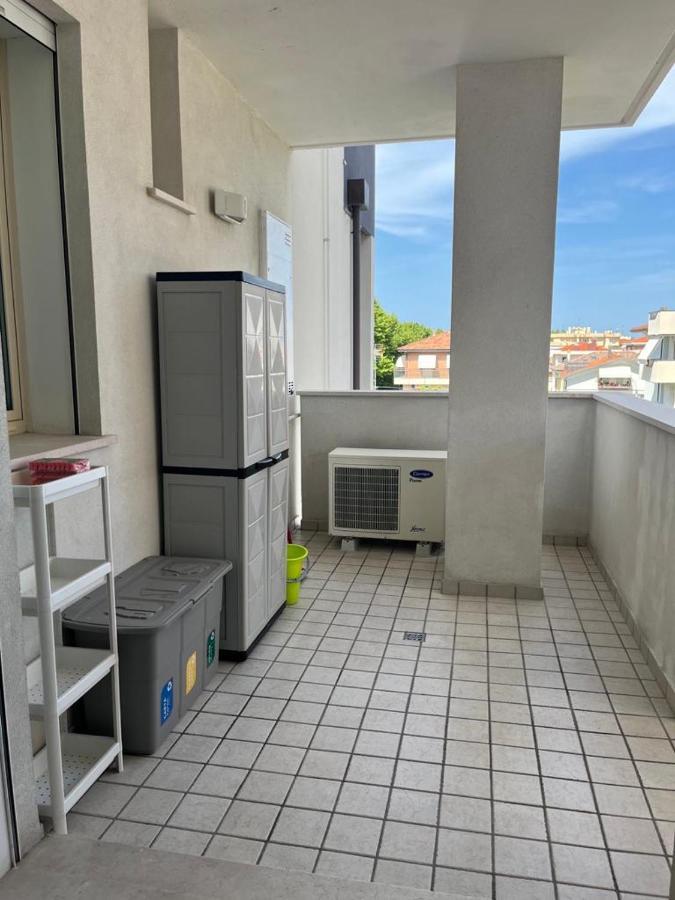 Hogar Mami Apartment Rimini Exterior foto